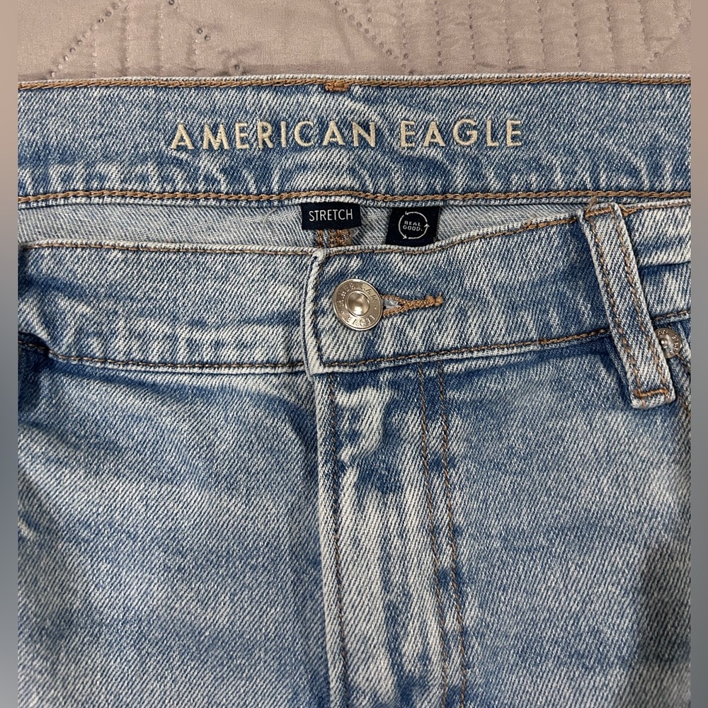 American Eagle super high waisted straight jean. Size 14 like new